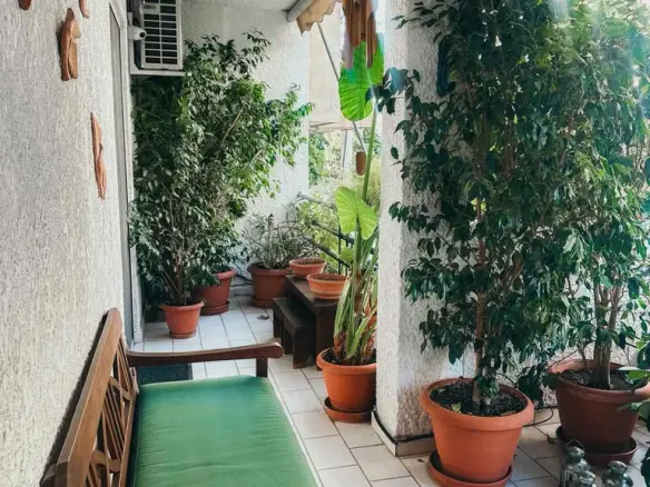 3-bedroom Flat In Nea Chalkidona, Greece (137 M²)
