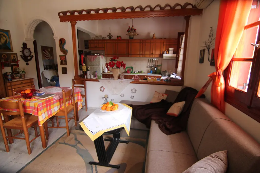 Detached House 200 M² Located In Corfu