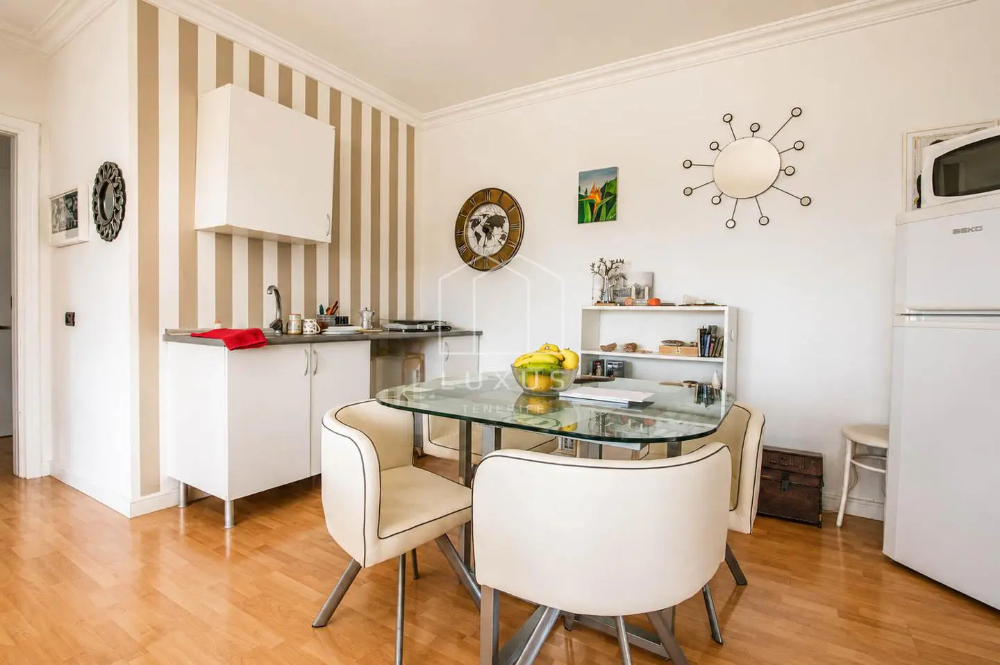 Villa Of 360 M² In Santa Úrsula