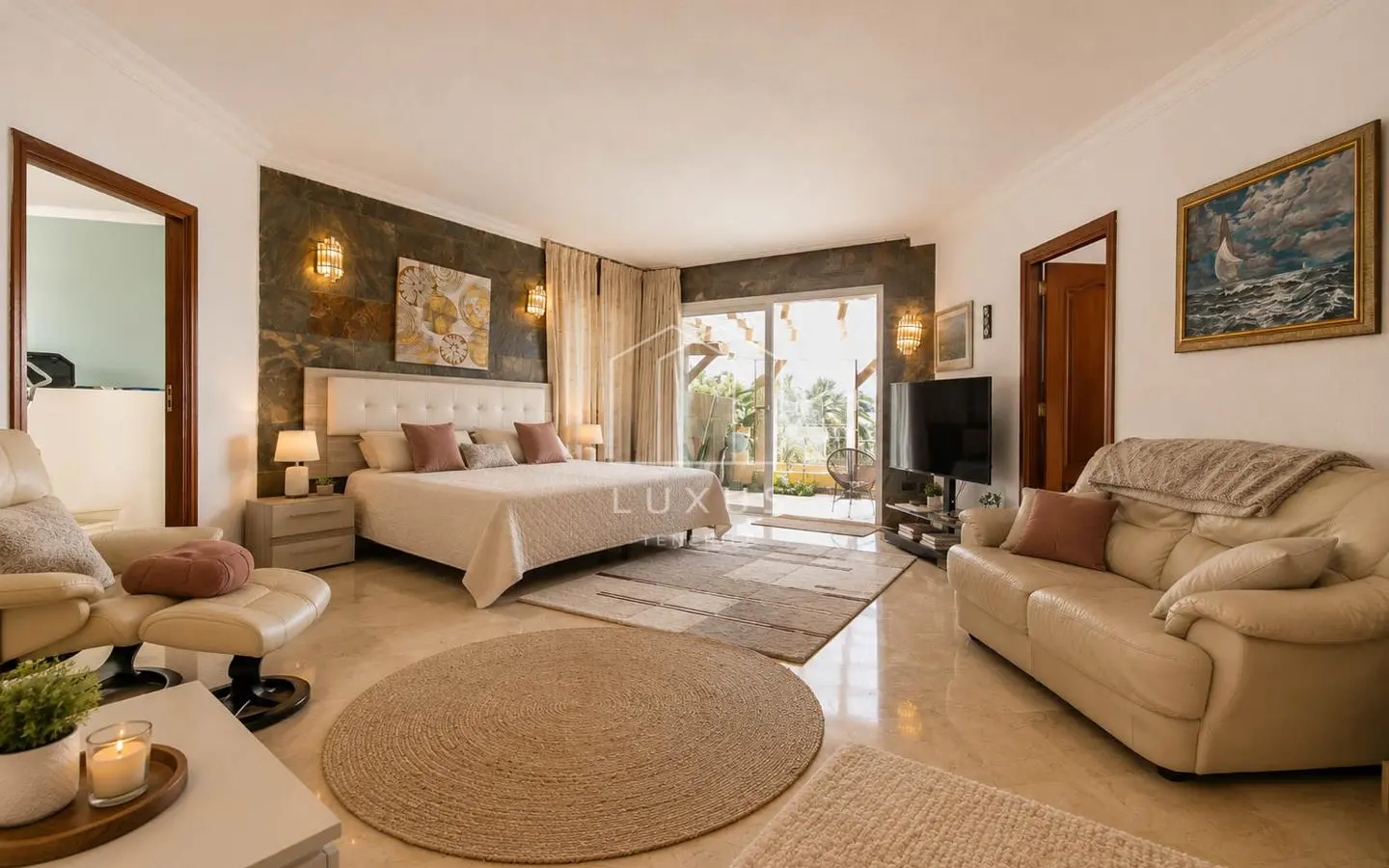 6-bedroom Villa In Santa Úrsula, Spain (360 M²)