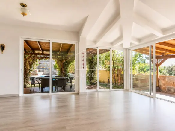 6-bedroom Villa In Santa Úrsula, Spain (360 M²)