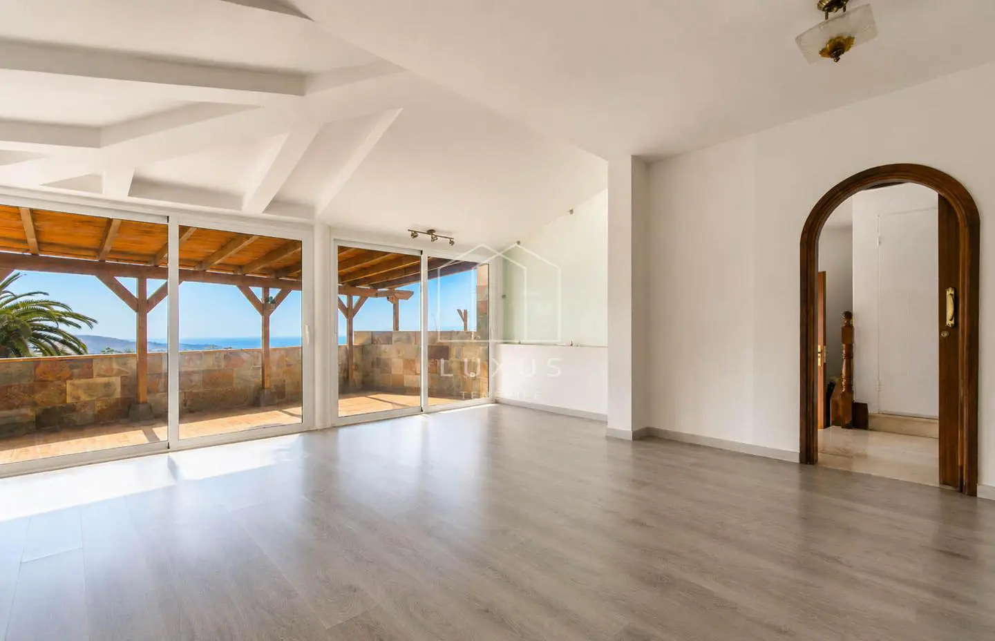 Villa Of 360 M² In Santa Úrsula