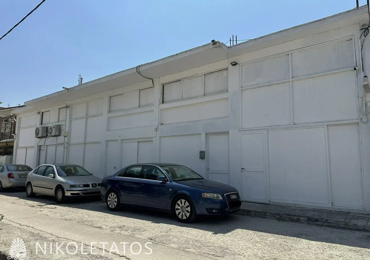 Commercial Of 85 M² In Argostoli, Greece