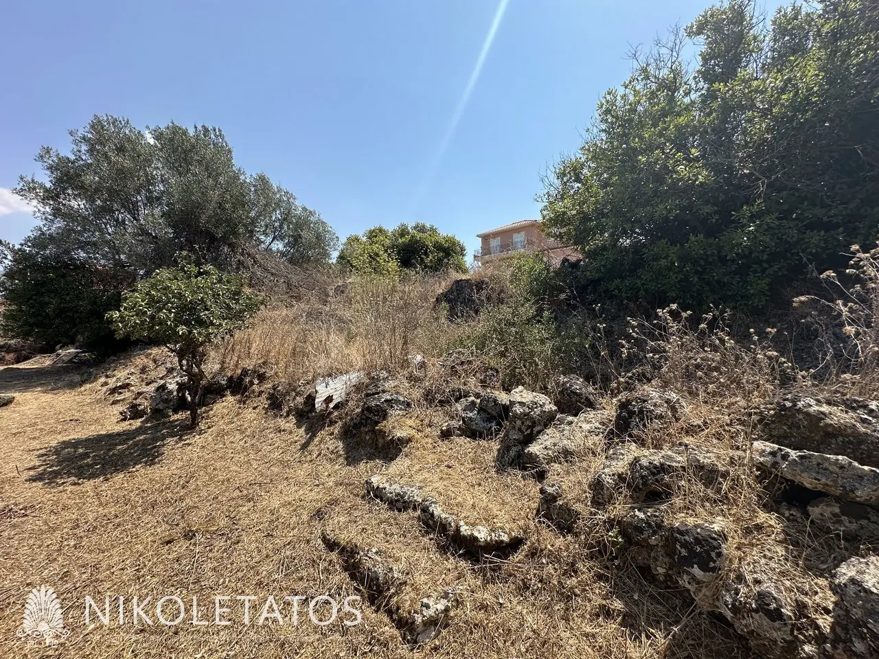 Land Of 1000 M² In Lakithra, Greece