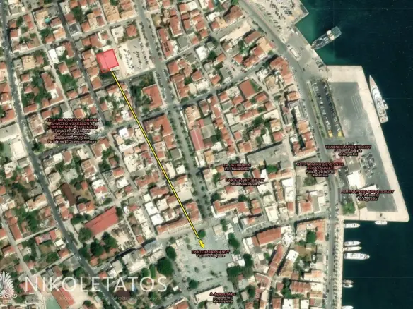 Commercial Of 85 M² In Argostoli, Greece
