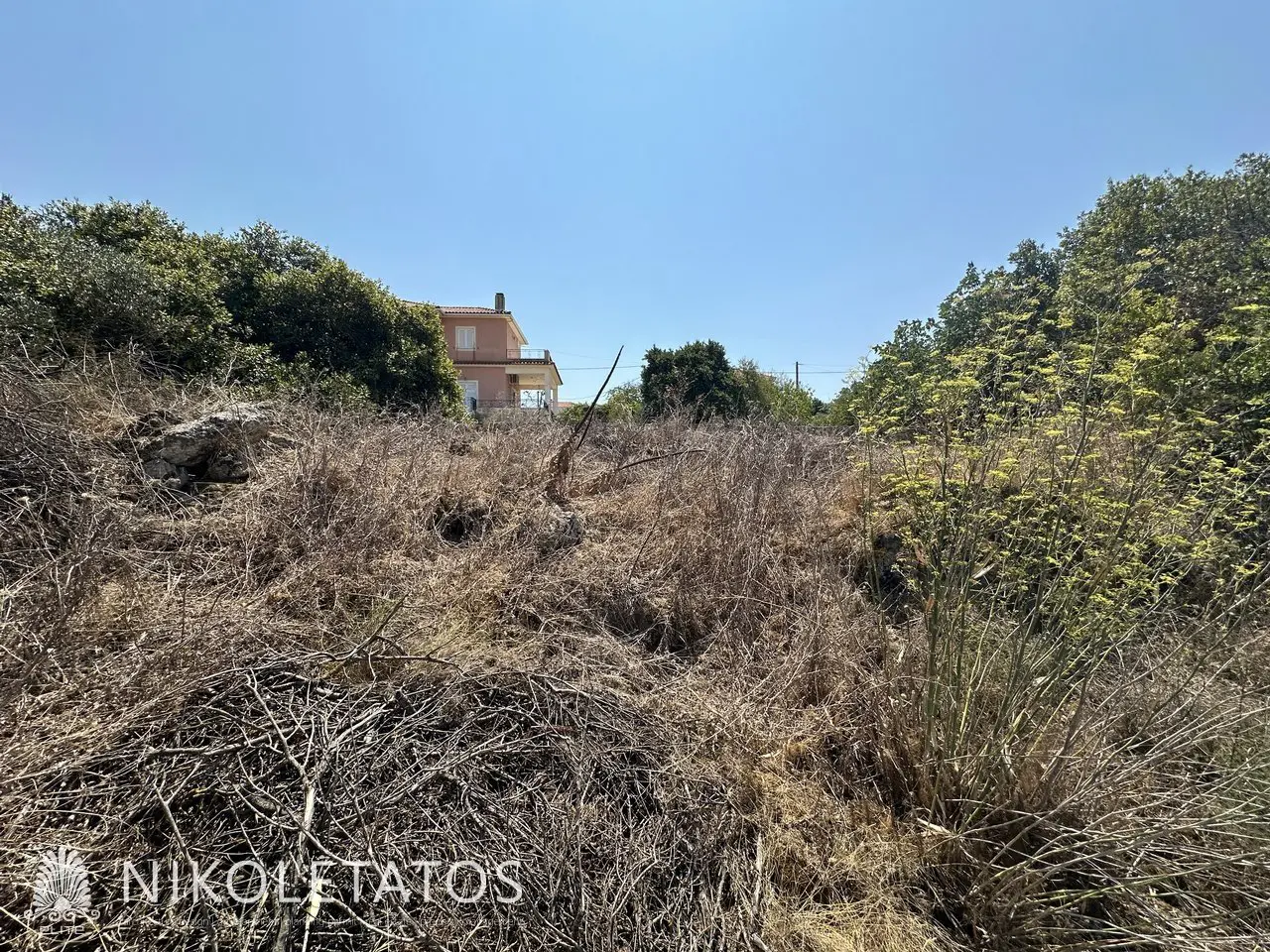 Land Of 1000 M² In Lakithra, Greece