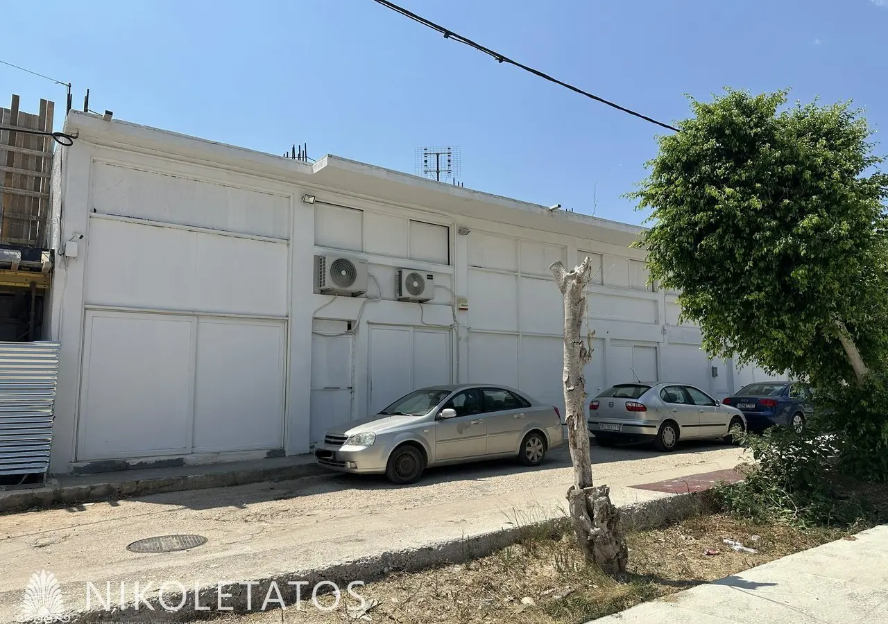 Commercial Of 85 M² In Argostoli, Greece