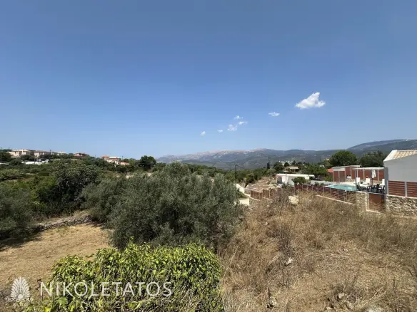 Land Of 1000 M² In Lakithra, Greece