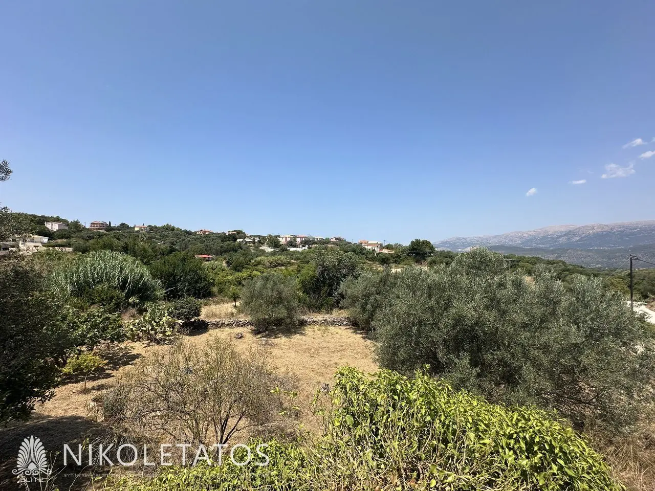 Land Of 1000 M² In Lakithra, Greece