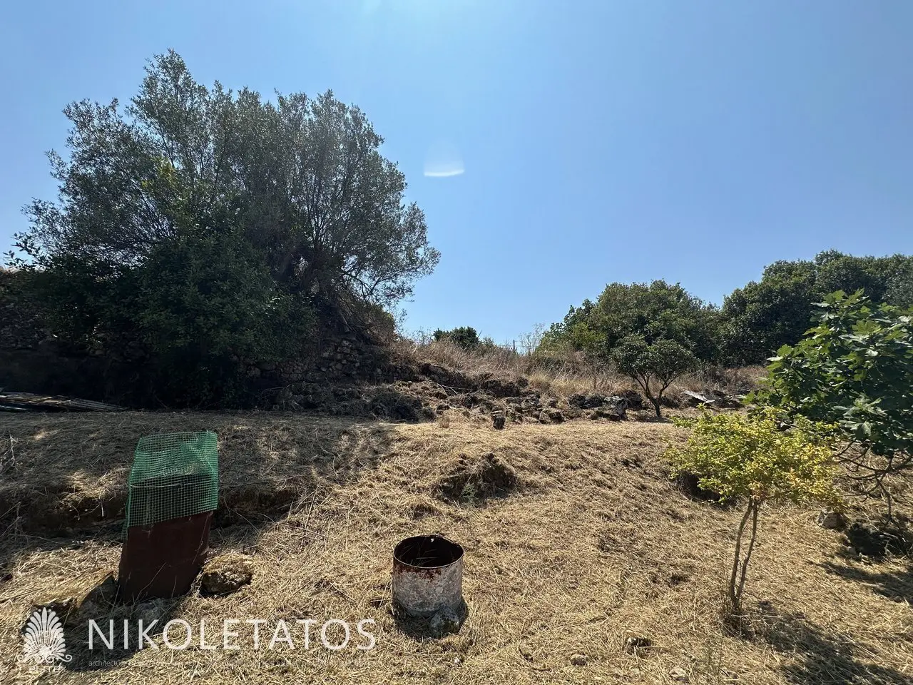Land Of 1000 M² In Lakithra, Greece