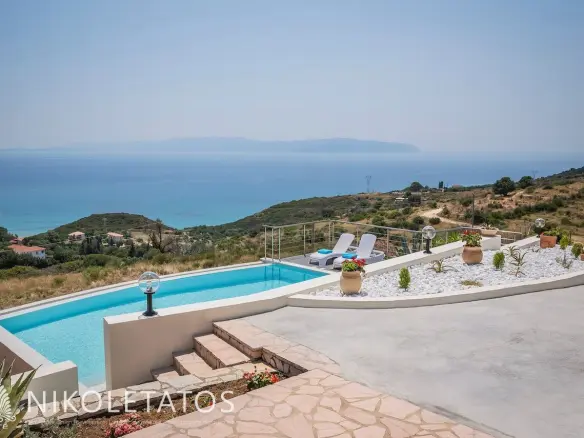 Villa Of 200 M² With Sea View In Ratzakli, Greece