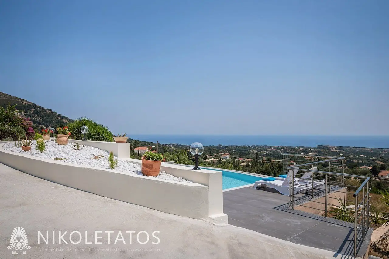 Villa Of 200 M² With Sea View In Ratzakli, Greece