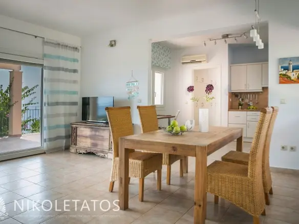 Villa Of 200 M² With Sea View In Ratzakli, Greece