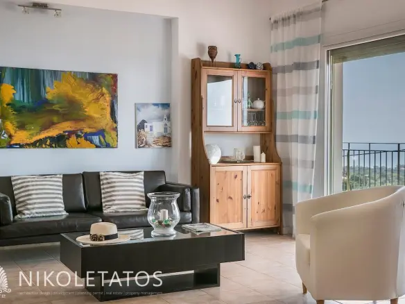 Villa Of 200 M² With Sea View In Ratzakli, Greece