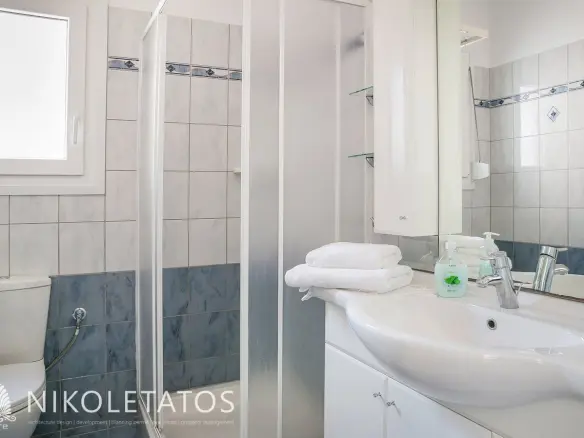 Villa Of 200 M² With Sea View In Ratzakli, Greece