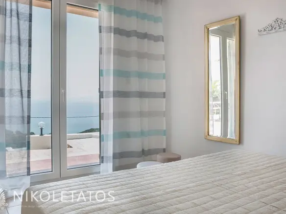 Villa Of 200 M² With Sea View In Ratzakli, Greece