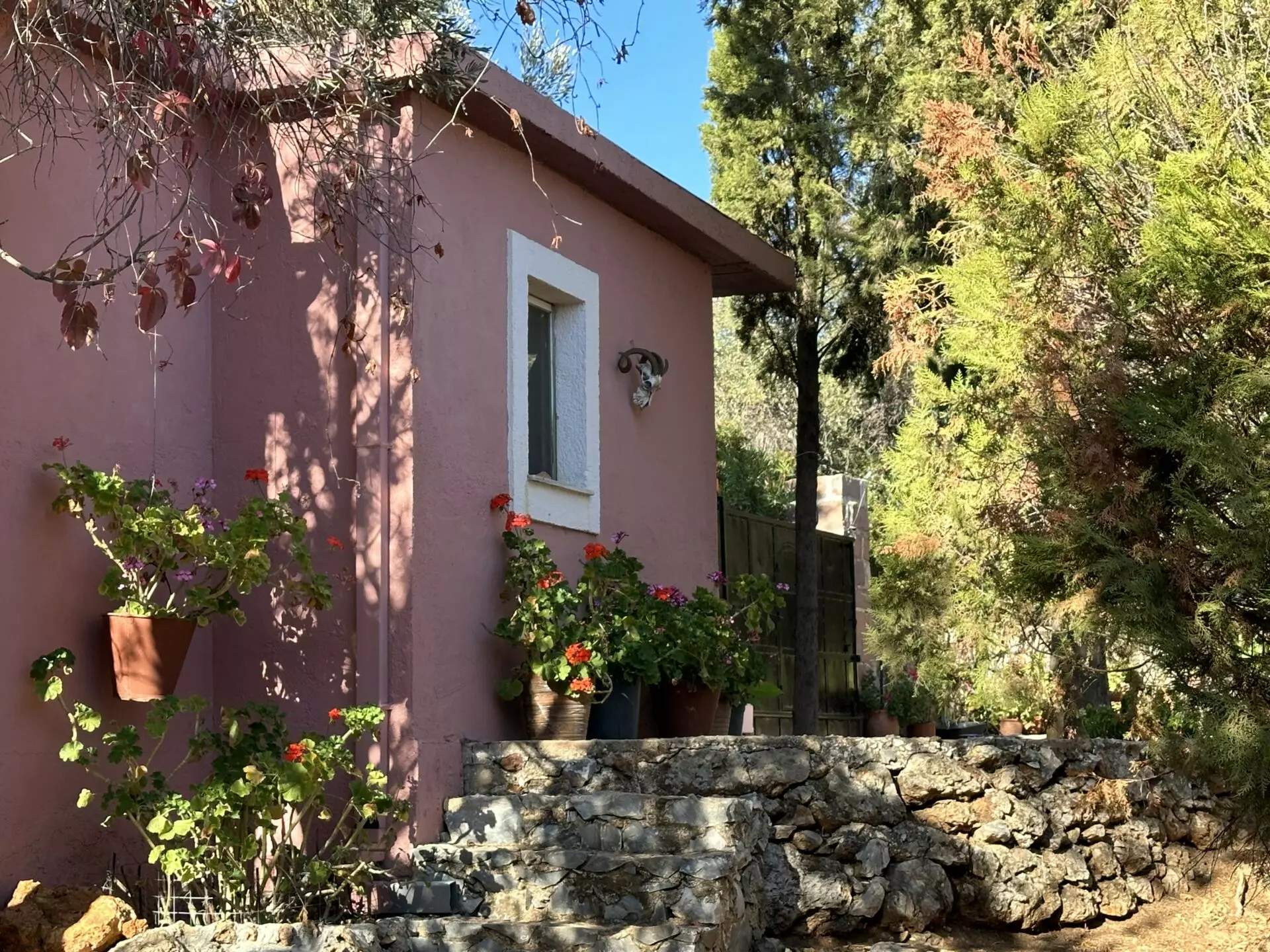 Villa Of 400 M² With Sea View In Lesvos
