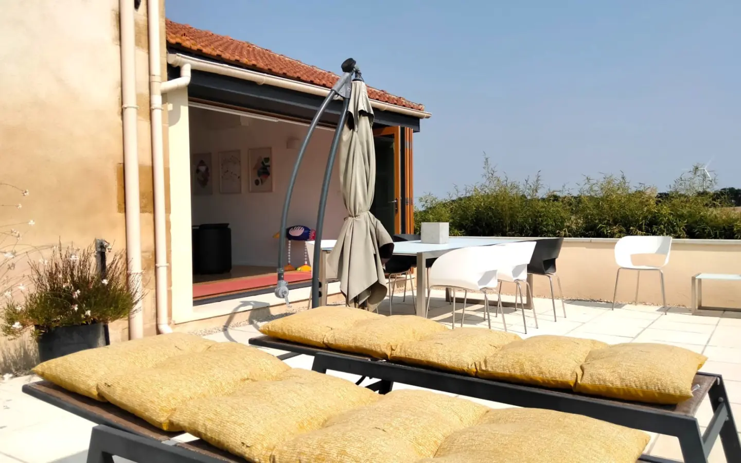 4-bedroom Country House In Pressac, France (163 M²)