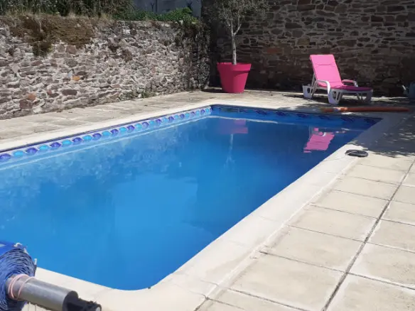 4-bedroom Maison De Maitre In Saint-priest-les-fougeres, France (182 M²)