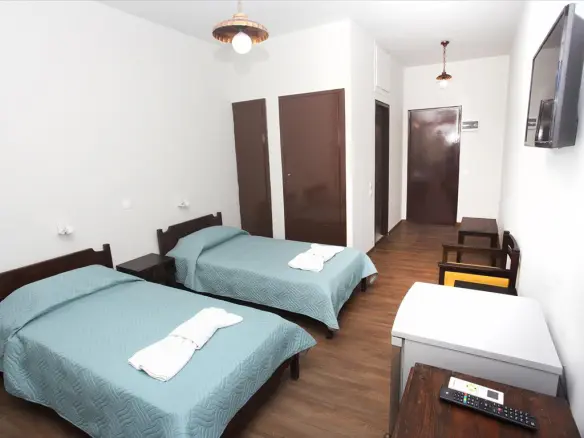 Hotel In Nea Alikarnassos, Greece (2.060 M²)