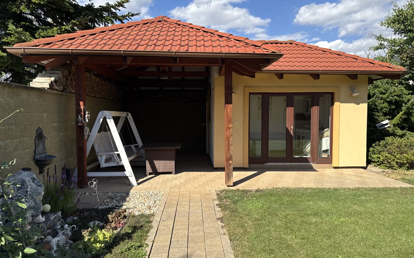 Detached Family Residence With Private Garden In Bratislava
