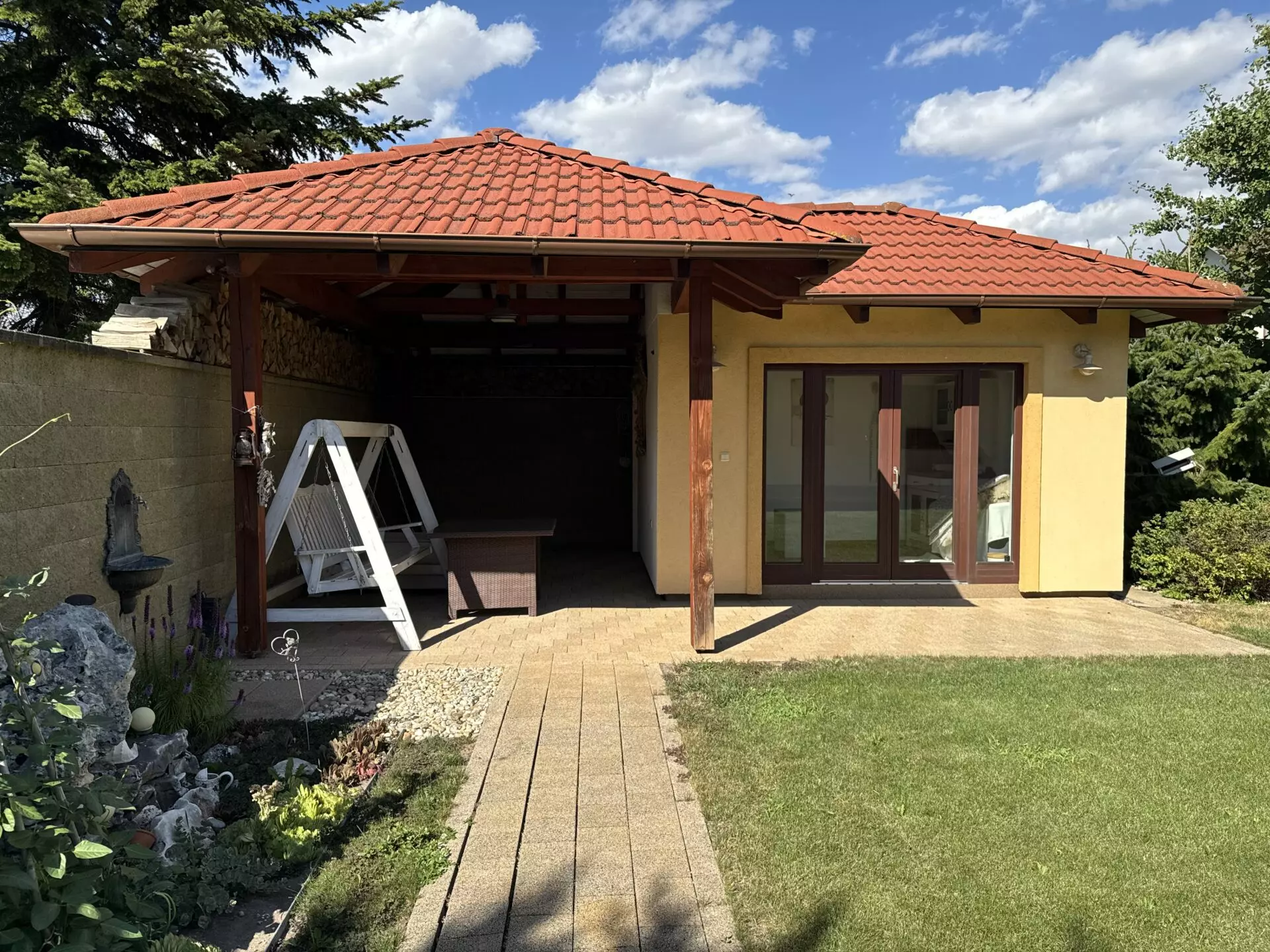 Detached Family Residence With Private Garden In Bratislava