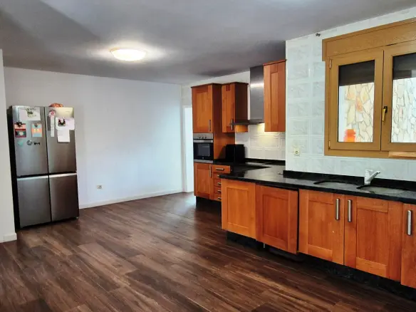 Villa Of 449 M² In Ontinyent, Spain