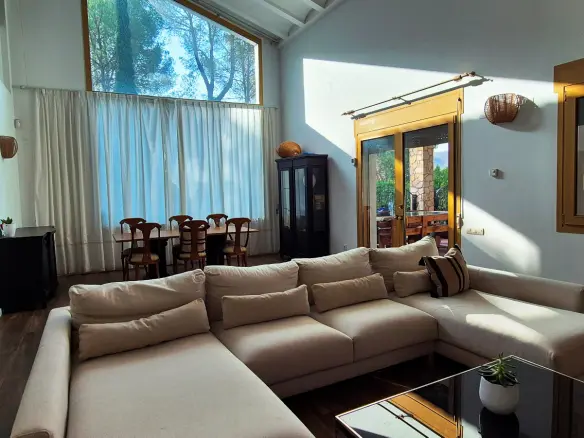 Villa Of 449 M² In Ontinyent, Spain