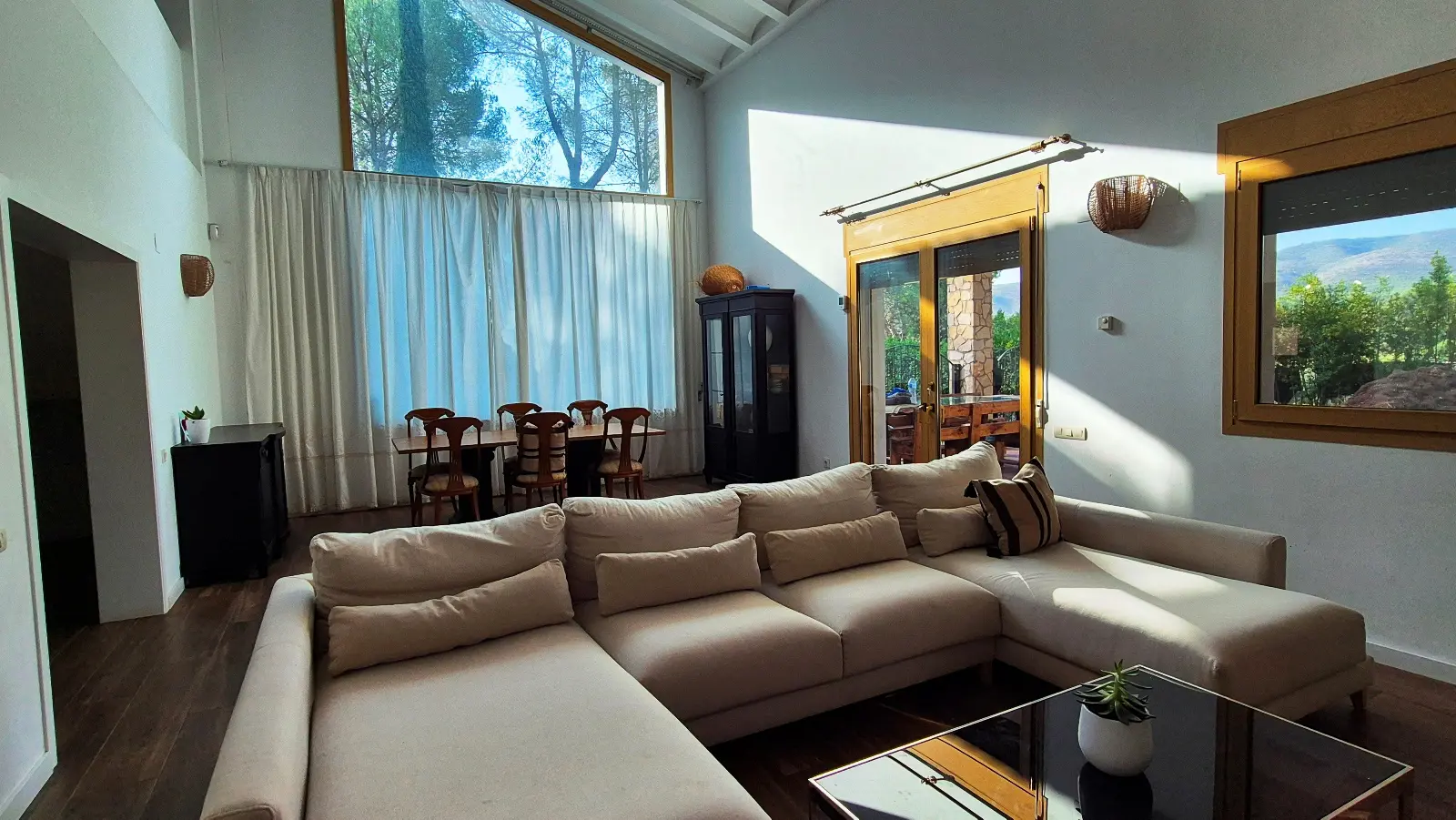 Villa Of 449 M² In Ontinyent, Spain