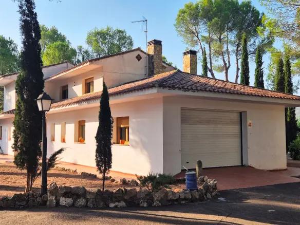 Villa Of 449 M² In Ontinyent, Spain