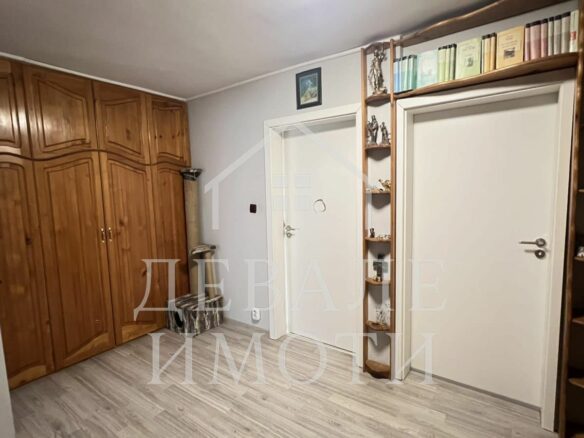 House Of 231 M² With Garage In Solid Two-storey