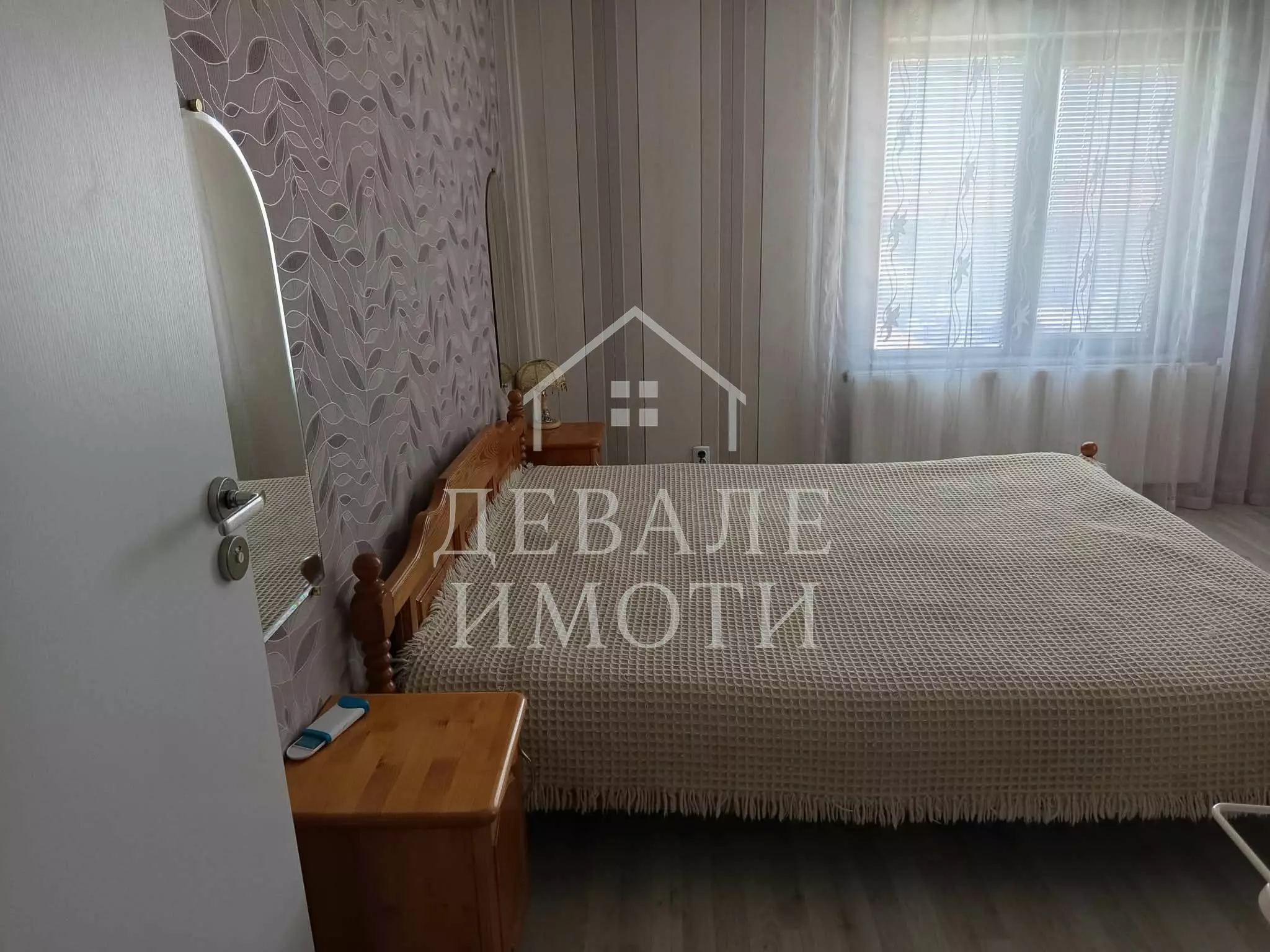 House Of 100 M² With Garage In Solid Two-storey