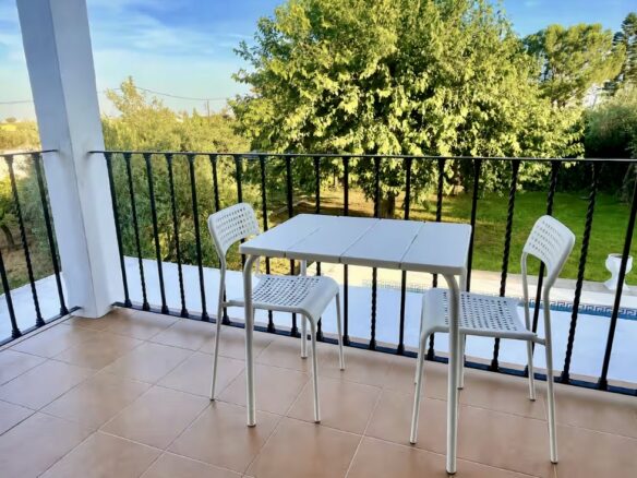 Villa Of 400 M² With Private Pool And 2,000 M² Plot Near Seville
