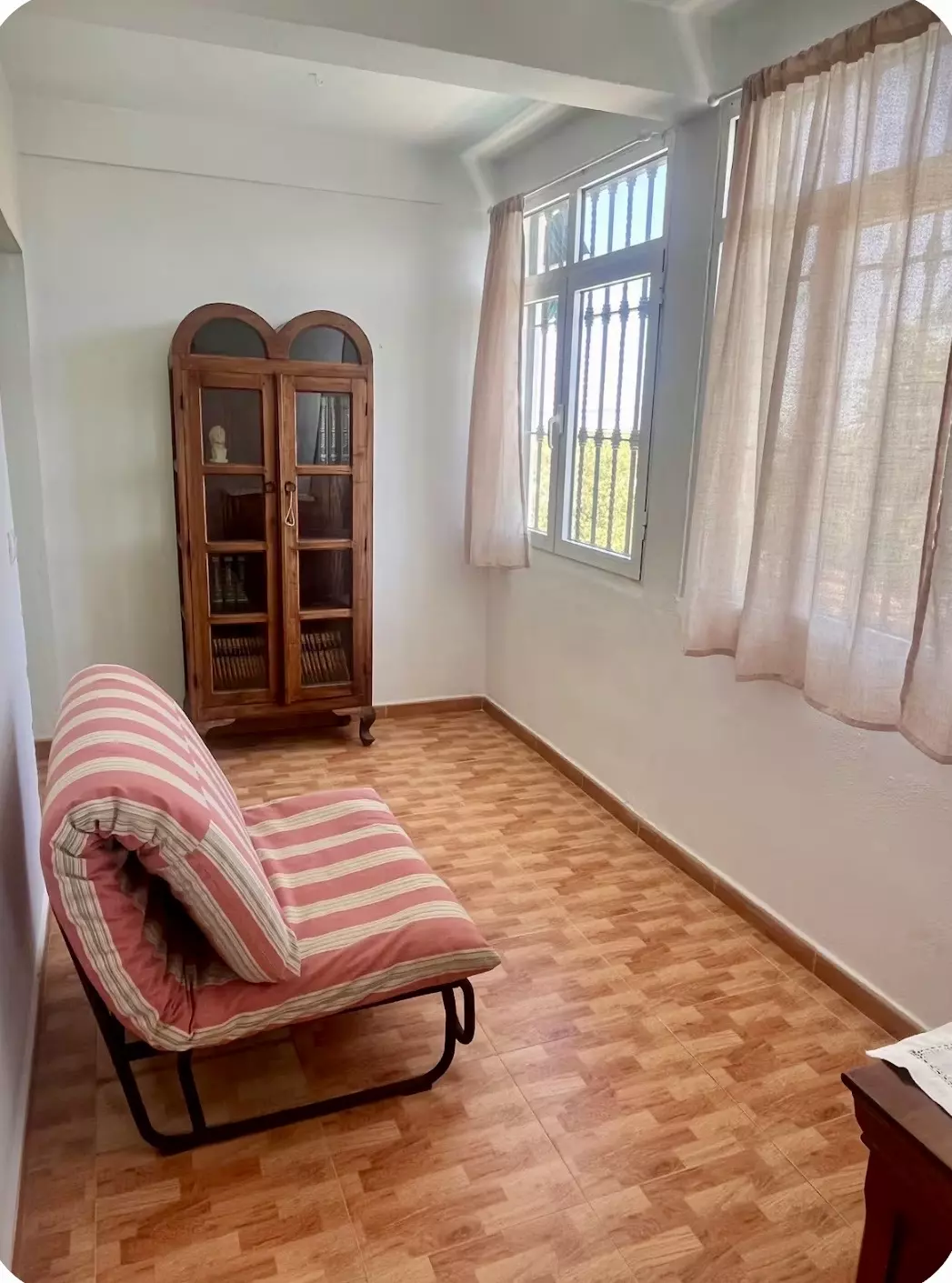Villa Of 400 M² With Private Pool And 2,000 M² Plot Near Seville