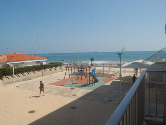 Frontline Beach Apartment With Stunning Sea Views – Renovation Opportunity