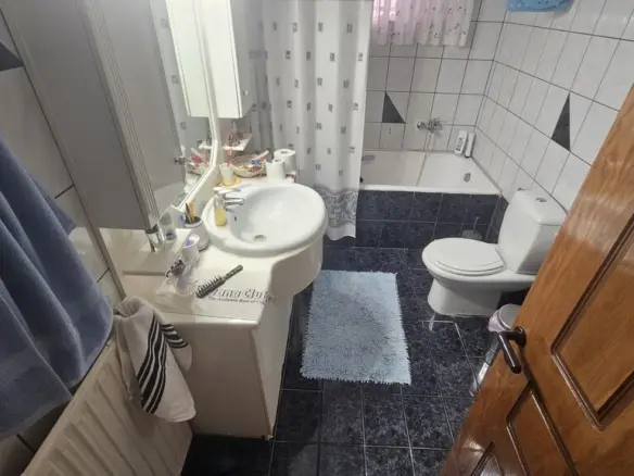 3-bedroom Detached House In Gazi, Greece (110 M²)