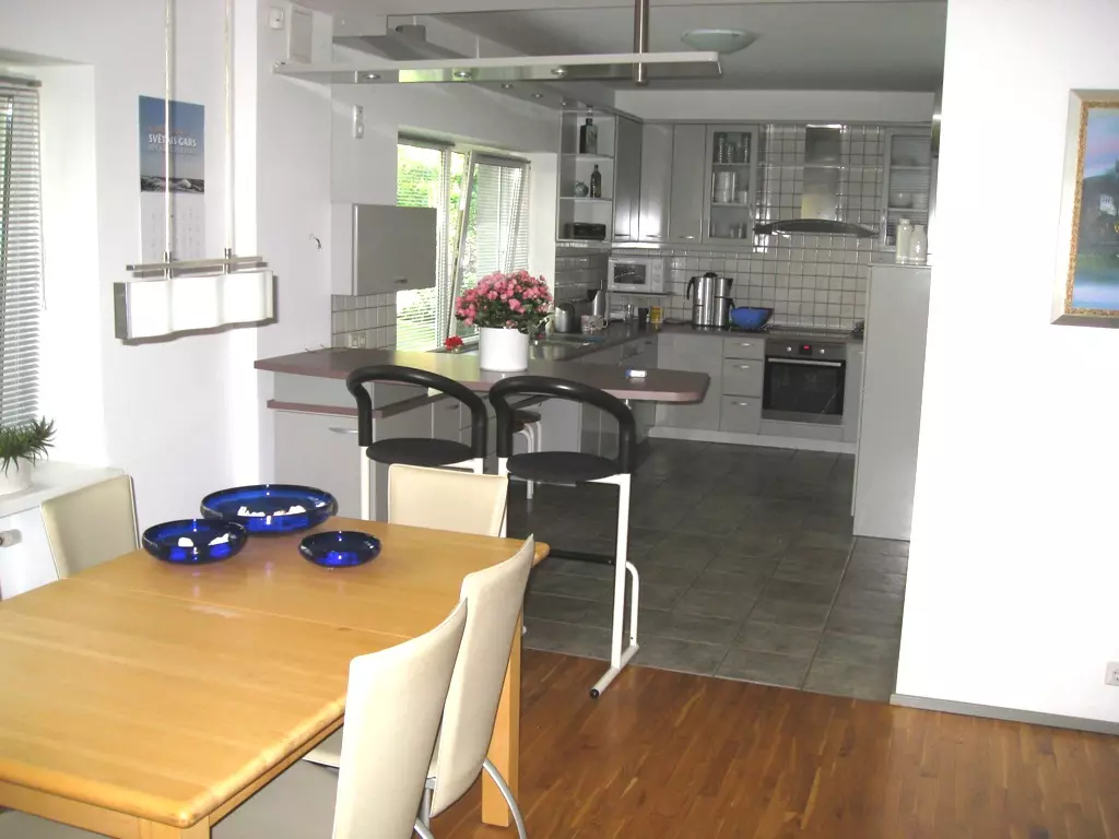 House Of 150 M² With Private Garden In Mežaparks, Riga