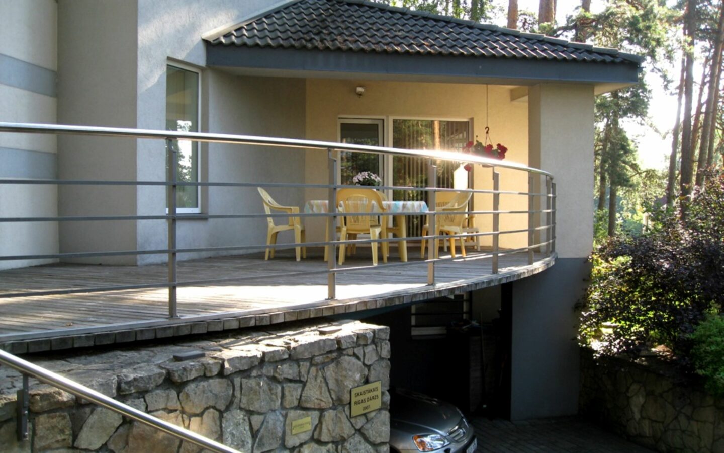House Of 453 M² With Private Garden In Mežaparks, Riga