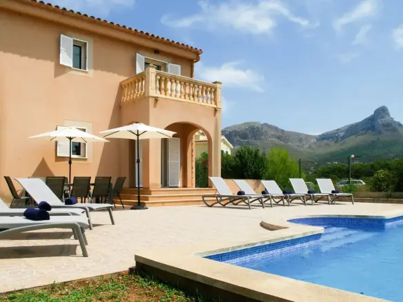 Villa Of 247 M² In Artá, Spain