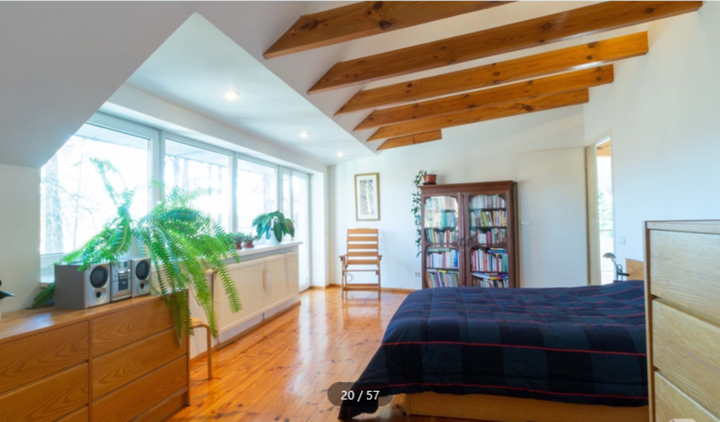 House Of 453 M² With Private Garden In Mežaparks, Riga
