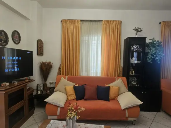 3-bedroom Detached House In Gazi, Greece (110 M²)