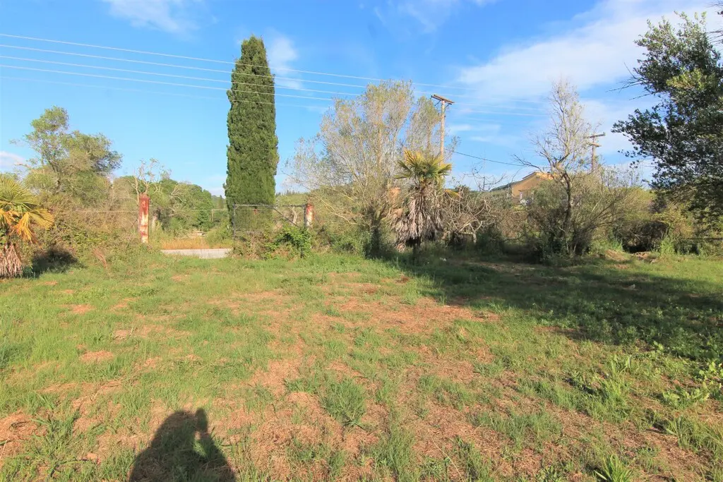 Land Of 4188 M² In Corfu