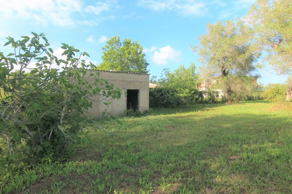 Land Of 4188 M² In Corfu