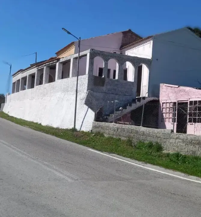 Building Of 160 M² In Corfu