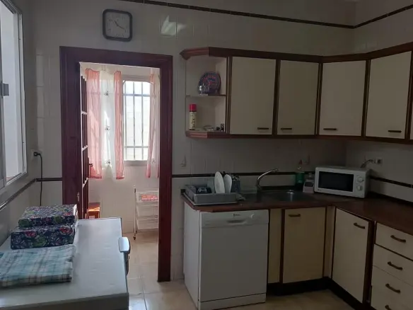 5-bedroom Townhouse In Mollina, Spain (295 M²)