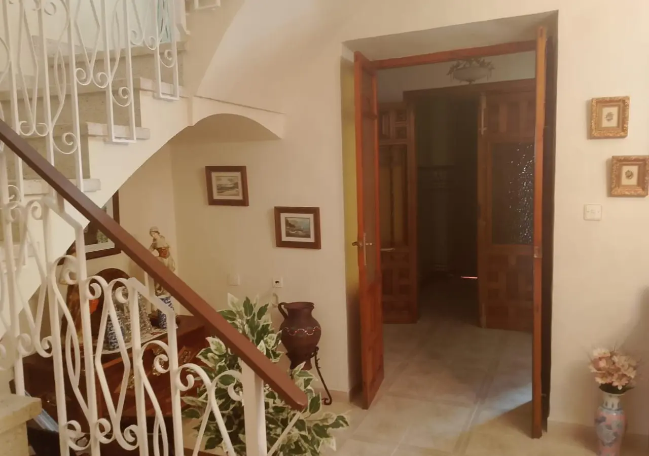 5-bedroom Townhouse In Mollina, Spain (295 M²)