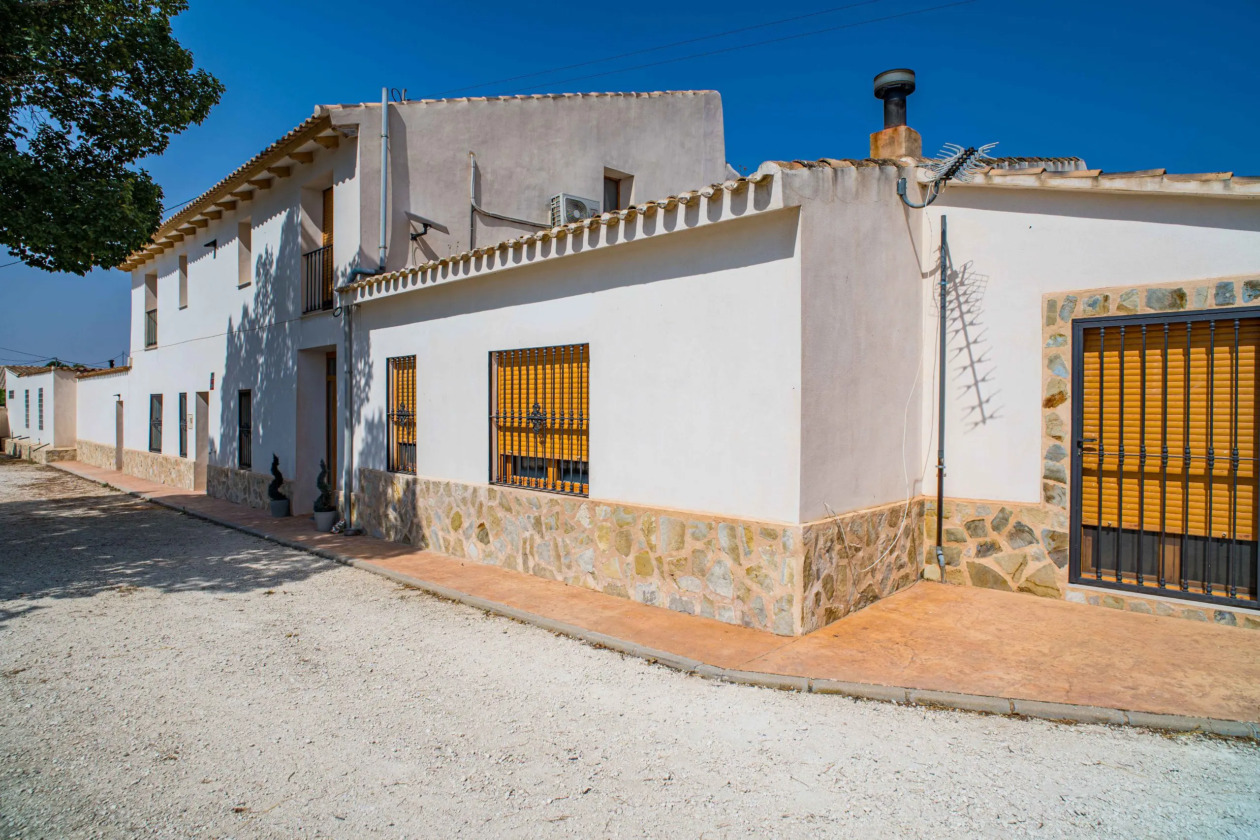 Detached Villa Of 490 M² In Pinoso, Spain