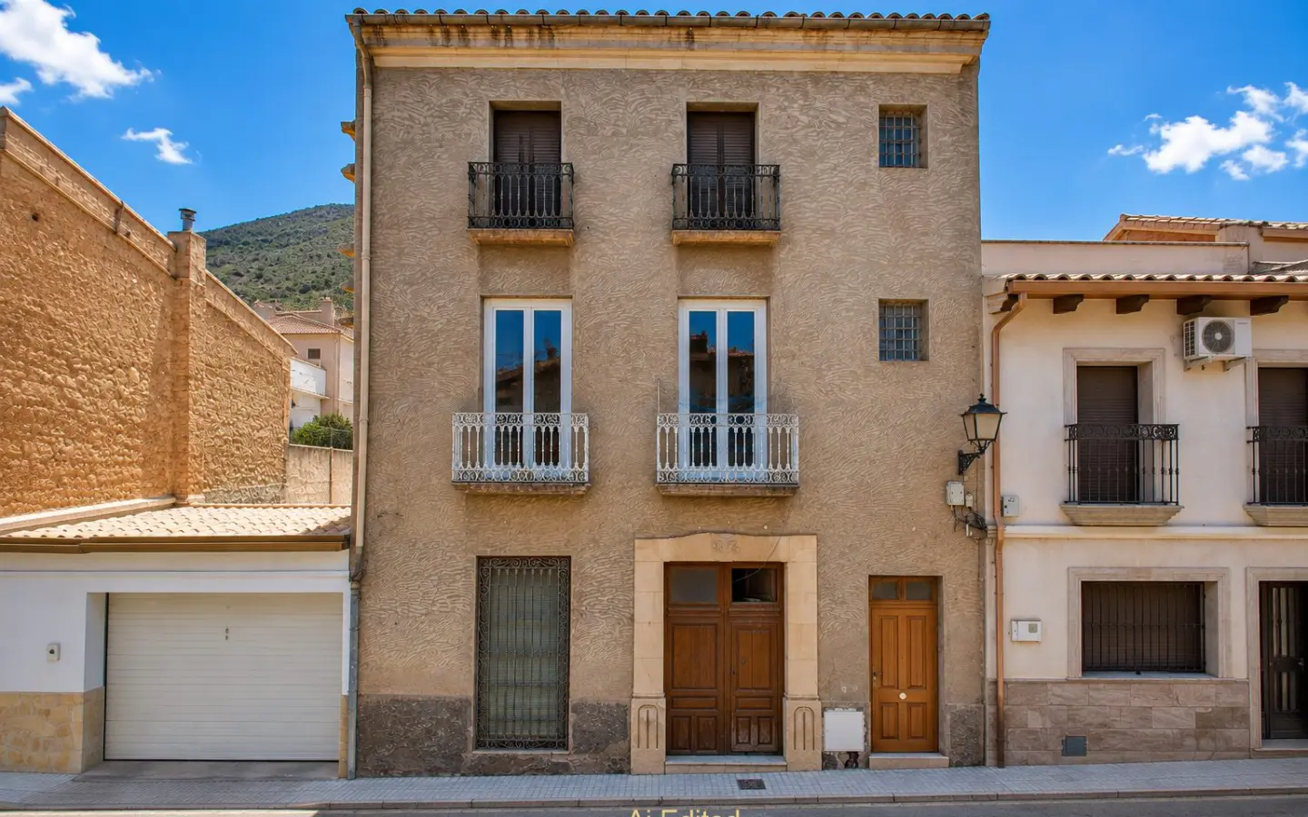 2-bedroom Townhouse In Pinoso, Spain (125 M²)