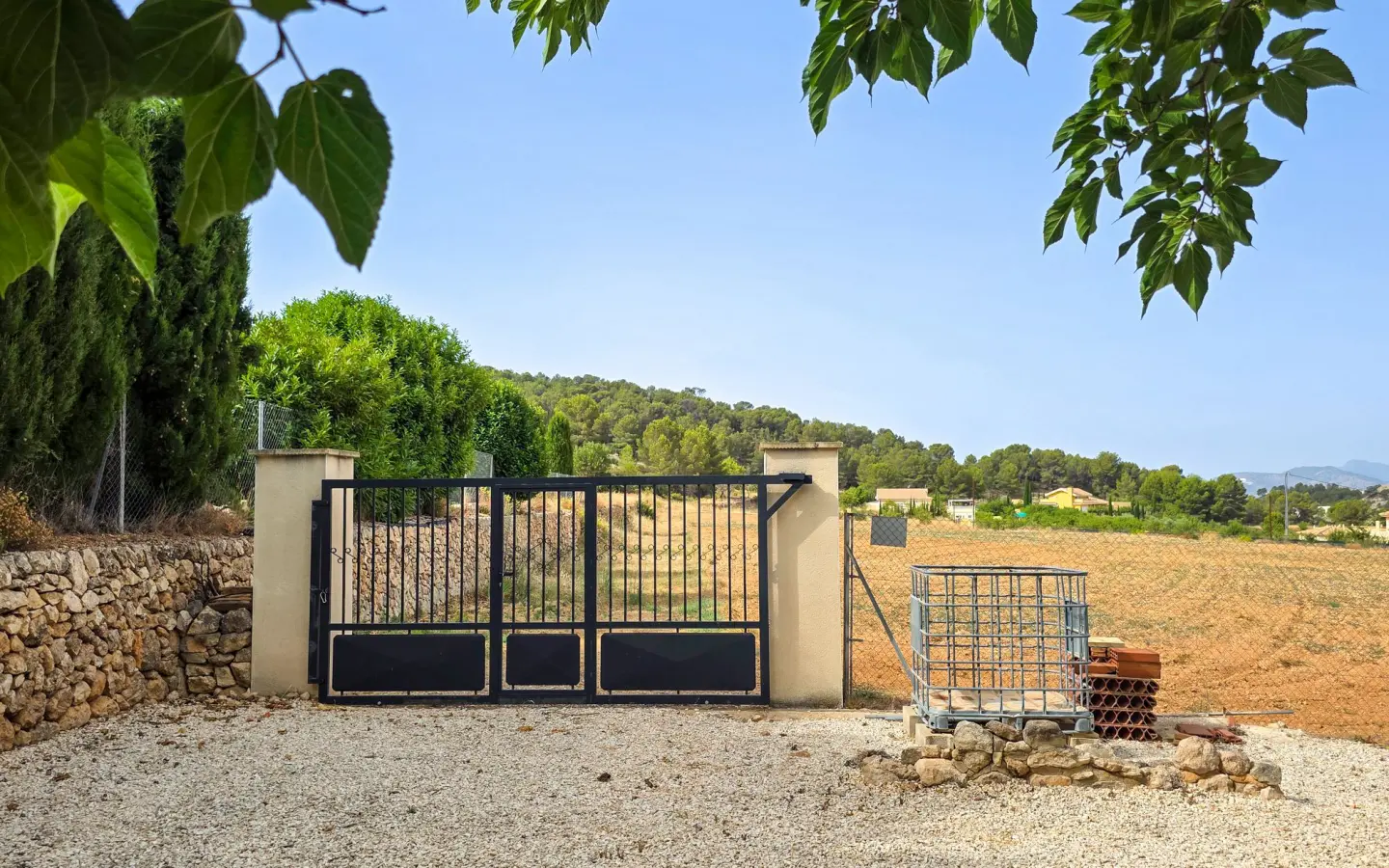 2-bedroom Detached Villa In Pinoso, Spain (173 M²)