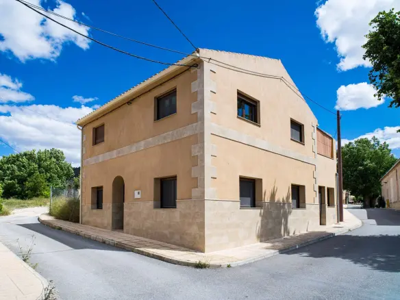 Country House Of 191 M² In Pinoso, Spain